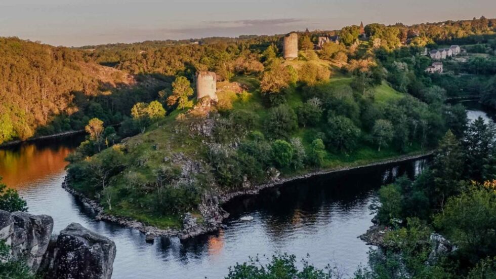 L'ancienne forteresse médiévale de Crozant